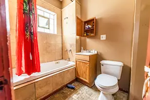 1312 W 73rd Pl, Chicago, IL 60636 - Photo 8