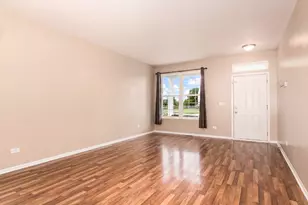 6014 Cherry Ridge Dr, Plainfield, IL 60586 - Photo 10