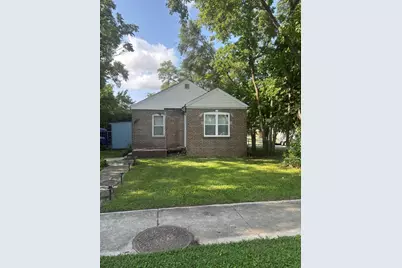 3743 W 135th Street, Robbins, IL 60472 - Photo 2