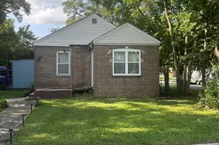 3743 W 135th St, Robbins, IL 60472 - Photo 2