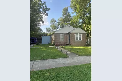 3743 W 135th Street, Robbins, IL 60472 - Photo 1