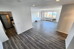 2909 N Sheridan Rd, Chicago, IL 60657 - Photo 2