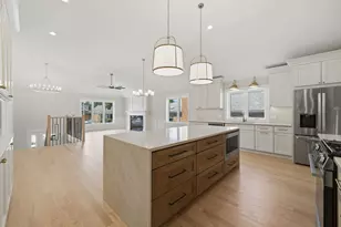 7715 Nagle Ave, Burbank, IL 60459 - Photo 10