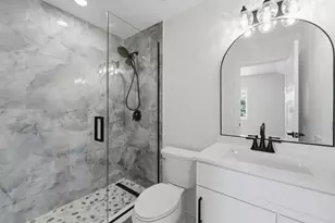 7715 Nagle Ave, Burbank, IL 60459 - Photo 36