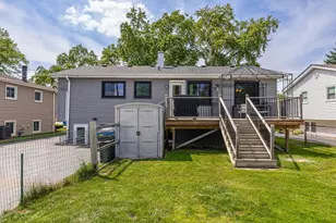 637 S Beverly Ave, Addison, IL 60101 - Photo 32