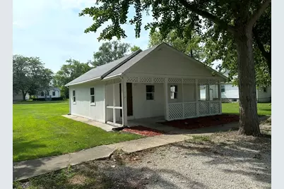 422 N Main Street, Gilman, IL 60938 - Photo 2