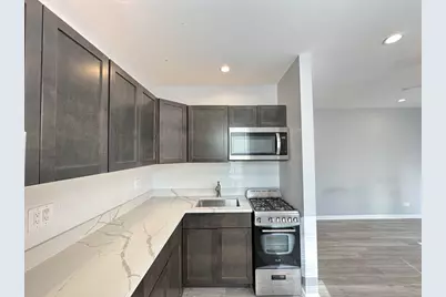 4735 N Beacon Street #301, Chicago, IL 60640 - Photo 4