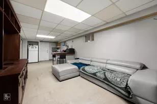 6741 S Komensky Ave, Chicago, IL 60629 - Photo 30