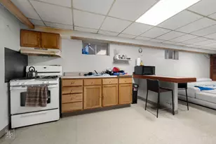 6741 S Komensky Ave, Chicago, IL 60629 - Photo 34