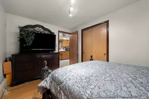 6741 S Komensky Ave, Chicago, IL 60629 - Photo 28