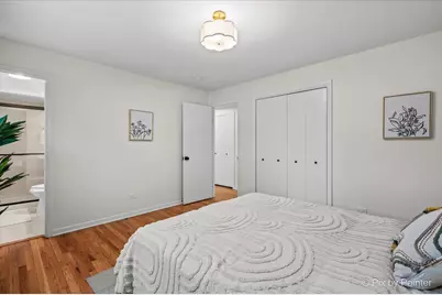 555 Figard Lane, Des Plaines, IL 60016 - Photo 14