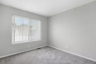 637 Lincoln Station Dr, Oswego, IL 60543 - Photo 16