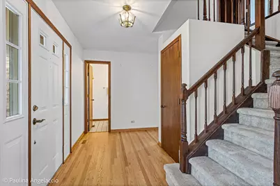 1408 Village Court, Buffalo Grove, IL 60089 - Photo 2