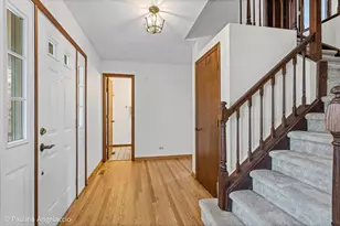 1408 Village Ct, Buffalo Grove, IL 60089 - Photo 2