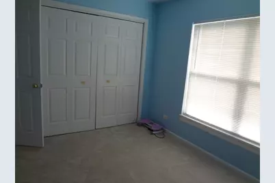 1035 Deer Creek Road, Carpentersville, IL 60110 - Photo 20