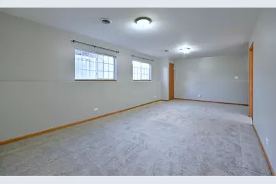 19 E Pineview Drive, Round Lake Park, IL 60073 - Photo 32