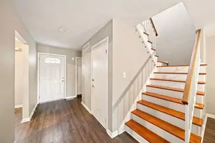 1984 Dunmore Pl, Hoffman Estates, IL 60169 - Photo 6