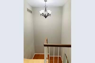 1984 Dunmore Place, Hoffman Estates, IL 60169 - Photo 6