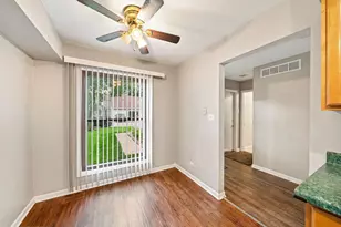 1984 Dunmore Pl, Hoffman Estates, IL 60169 - Photo 12