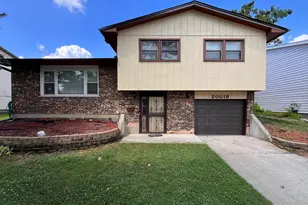 20018 Lakewood Ave, Lynwood, IL 60411 - Photo 1