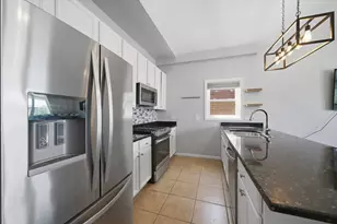 1267 N Honore St, Chicago, IL 60622 - Photo 4