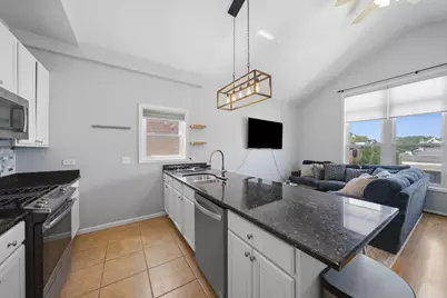 1267 N Honore Street #3, Chicago, IL 60622 - Photo 6