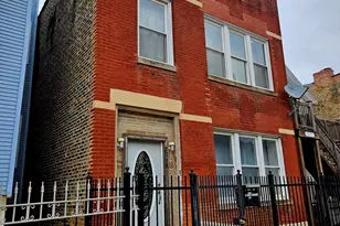 2318 W Grand Ave, Chicago, IL 60612 - Photo 2