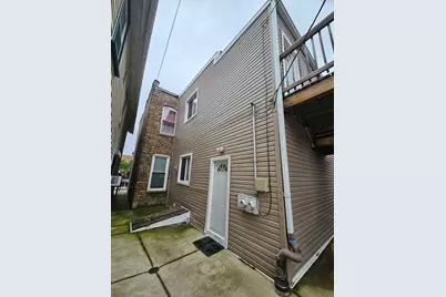 2318 W Grand Avenue, Chicago, IL 60612 - Photo 8
