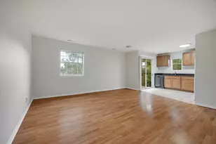 29 N Park Blvd, Streamwood, IL 60107 - Photo 4