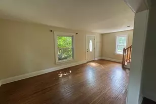 647 Hardin Ave, Aurora, IL 60506 - Photo 6
