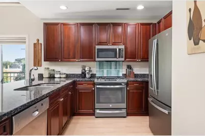421 S Ridgeland Avenue #3S, Oak Park, IL 60302 - Photo 2