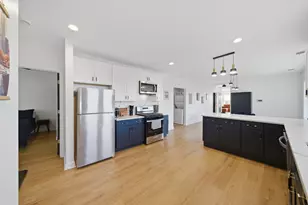 7435 S Euclid Ave, Chicago, IL 60649 - Photo 12