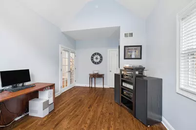 5709 Lenox Road, Lisle, IL 60532 - Photo 22