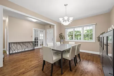5709 Lenox Road, Lisle, IL 60532 - Photo 20