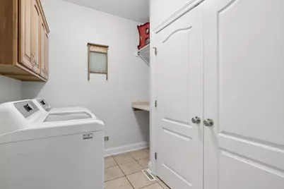 5709 Lenox Road, Lisle, IL 60532 - Photo 36