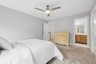 5709 Lenox Rd, Lisle, IL 60532 - Photo 30
