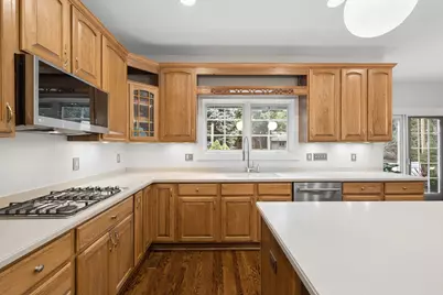 5709 Lenox Road, Lisle, IL 60532 - Photo 12