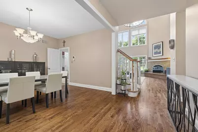 5709 Lenox Road, Lisle, IL 60532 - Photo 18