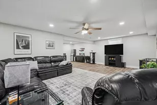 3916 Bay Cir, Champaign, IL 61822 - Photo 24
