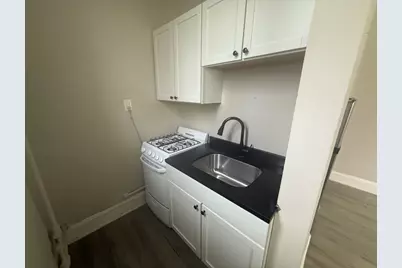 6912 N Ashland Boulevard #103, Chicago, IL 60626 - Photo 4