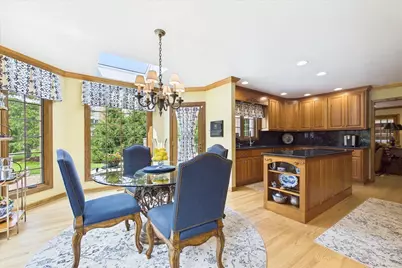 120 W Blackthorn Lane, Lake Forest, IL 60045 - Photo 12