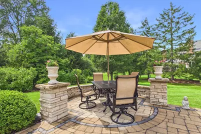120 W Blackthorn Lane, Lake Forest, IL 60045 - Photo 16