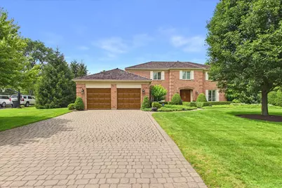 120 W Blackthorn Lane, Lake Forest, IL 60045 - Photo 2