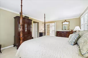 120 W Blackthorn Ln, Lake Forest, IL 60045 - Photo 22