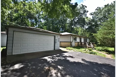 34W615 Illinois Street, Saint Charles, IL 60174 - Photo 2