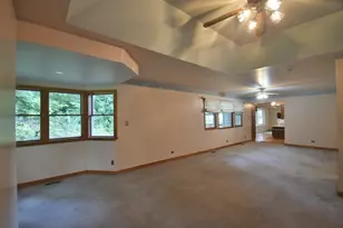 34W615 Illinois St, Saint Charles, IL 60174 - Photo 8