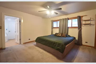 34W615 Illinois Street, Saint Charles, IL 60174 - Photo 16