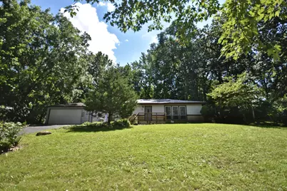 34W615 Illinois Street, Saint Charles, IL 60174 - Photo 1
