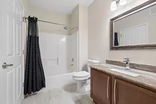 1032 Swift Rd, Glen Ellyn, IL 60137 - Photo 12