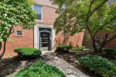 2422 W Farragut Avenue #1A, Chicago, IL 60625 - Photo 2